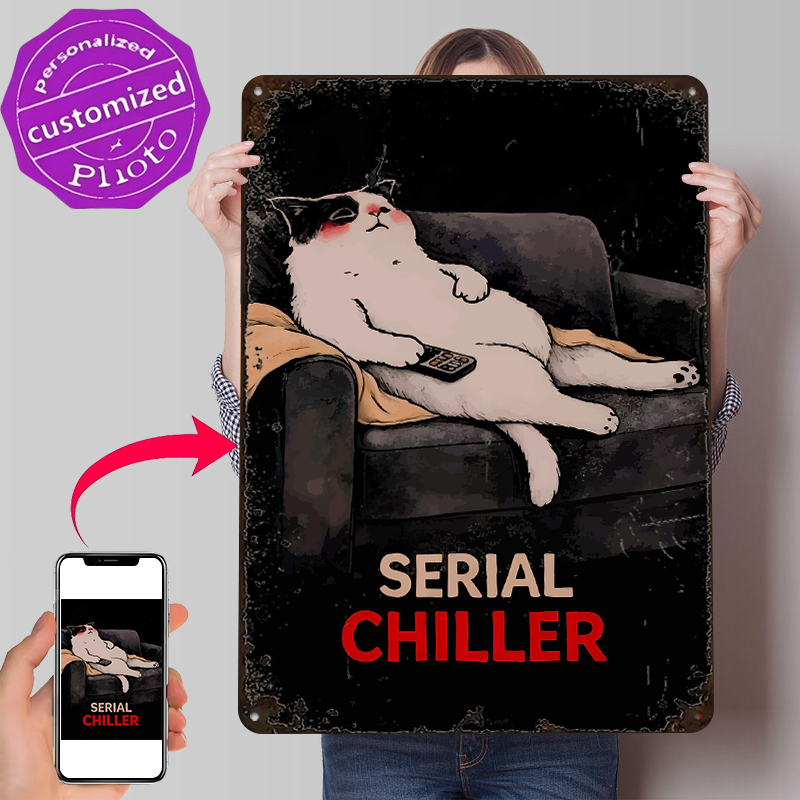 Retro Gaming For Tv - Funny Cat Watching TV Serial Chiller
