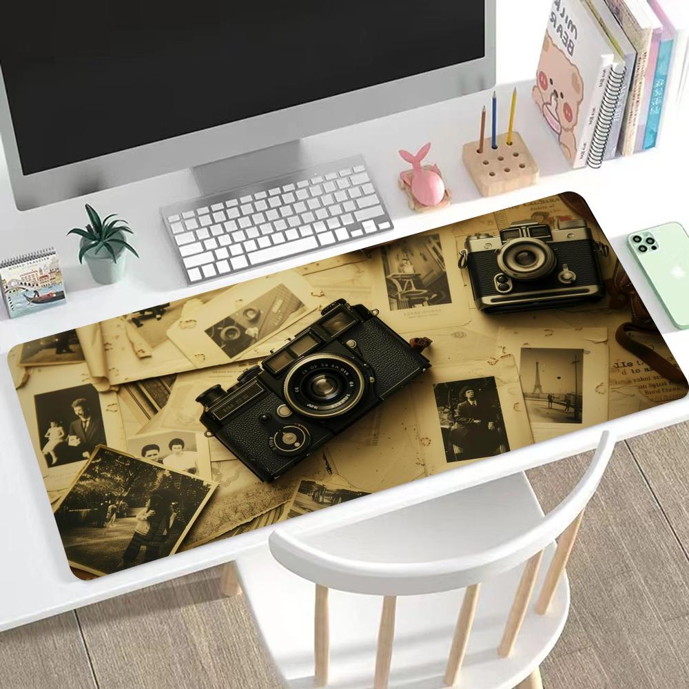 Retro camera design Mouse Pad  - Retro Gaming Keyboard And Mouse 评论和价格