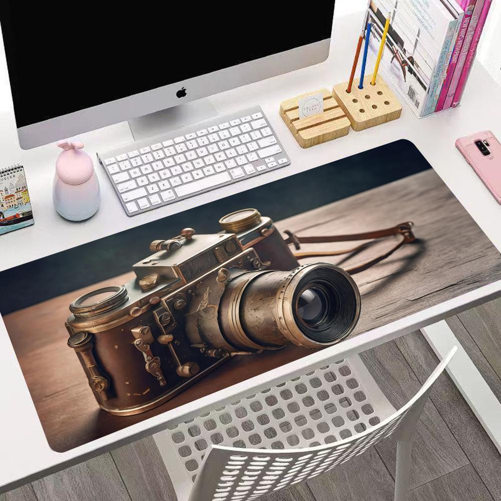 Retro camera design Mouse Pad  - Retro Gaming Keyboard And Mouse 评论和价格